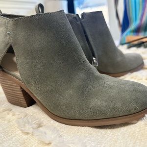 Sold__TOMs Olive green bootie.  Size 8.
